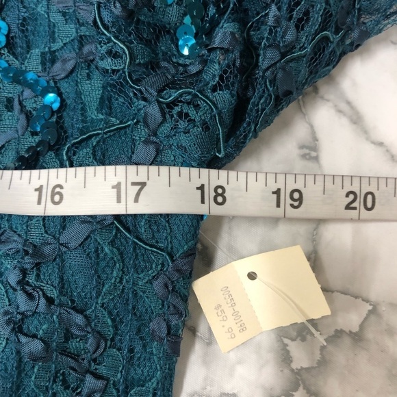Nancy Neil Teal Sequin Evening Top Size 8 NWT - Picture 4 of 5